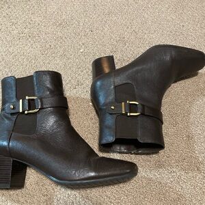 Brown Leather Ankle Boots size 7.5, Good Condition, Brown Booties